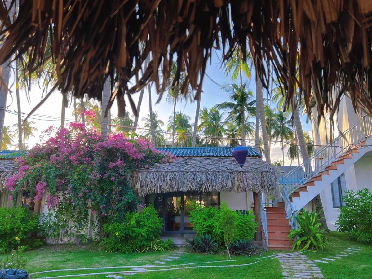 The Legend Coco Beach Mui Ne Exterior photo
