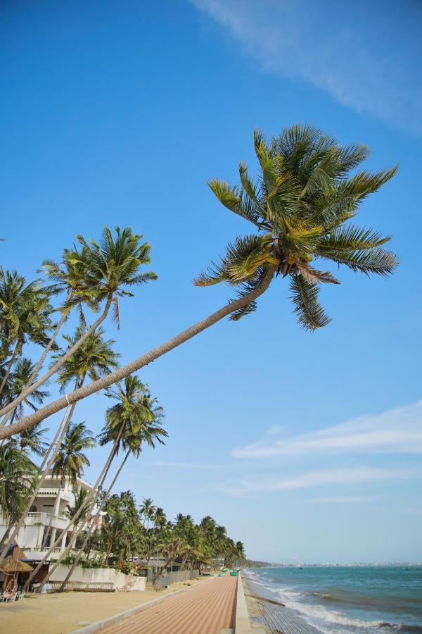 The Legend Coco Beach Mui Ne Exterior photo